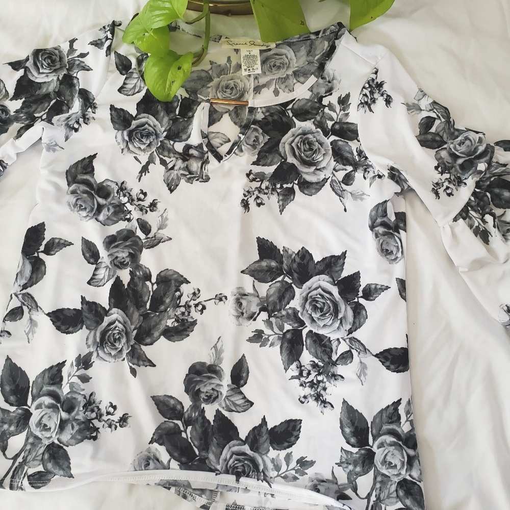 Sold Elsewhere - Black/White Bell Sleeve Blouse